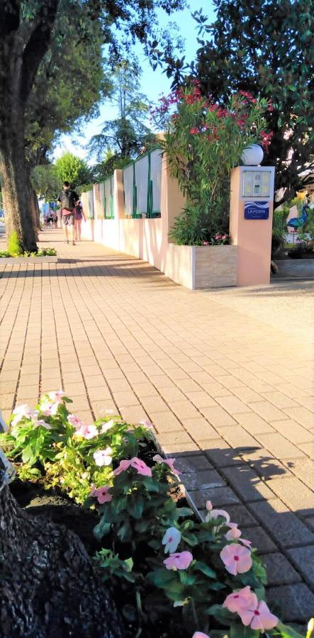 B&C Apartments Lido di Jesolo Exterior foto